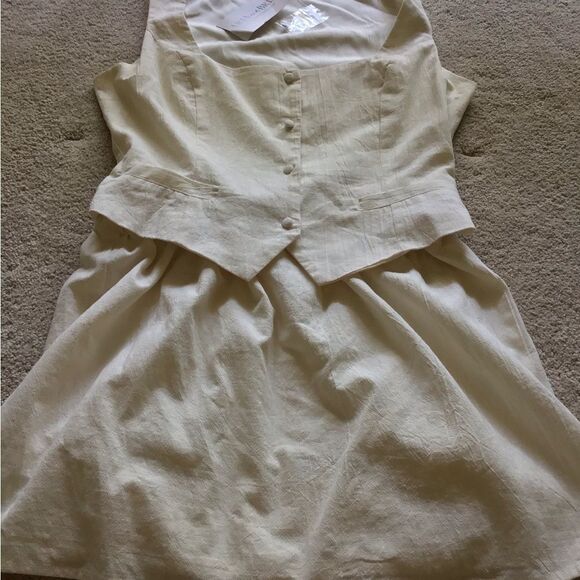 NWT Endless Rose Cream Sleeveless Button Vest Dress - Picture 3 of 9
